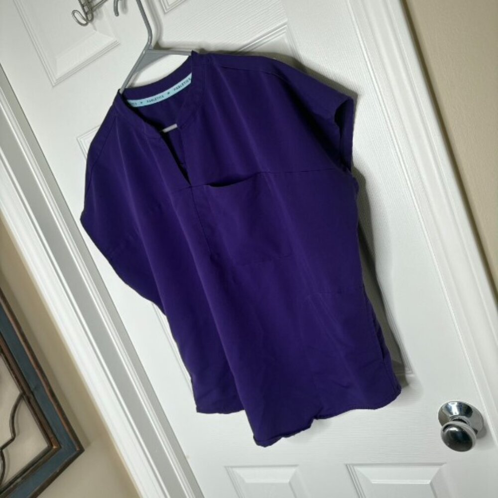 Fabletics Purple V-Neck Scrub Top Women's Size Large - Picture 3 of 4